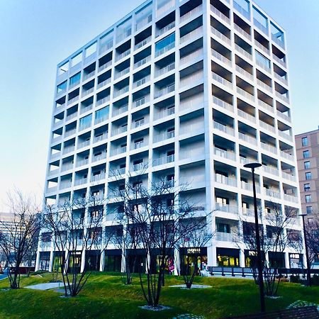 Top Urban Apartment - Free Parking, Green Energy, Modern Style Bratislava Ngoại thất bức ảnh